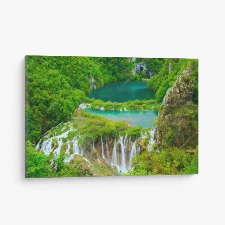 Tableau sur toile cascade et lacs émeraude au cœur de la forêt – Wallnifity®