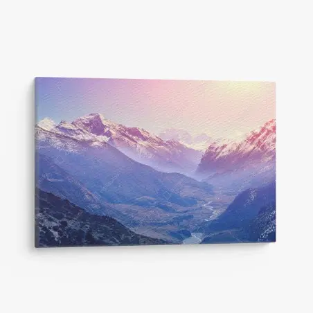 Tableau sur toile aube rosée sur la vallée montagneuse – Wallnifity®