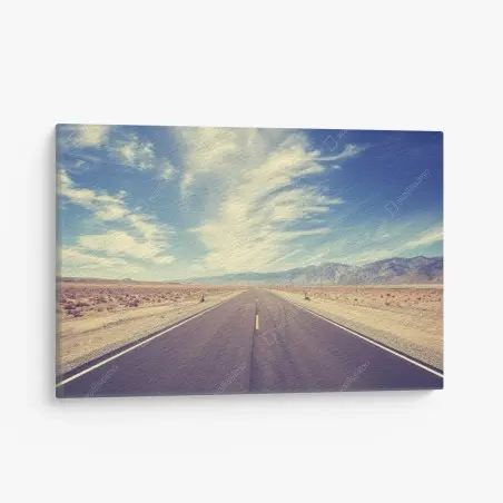 Tableau sur toile route vintage vers l'horizon dans le désert des États-Unis – Wallnifity®