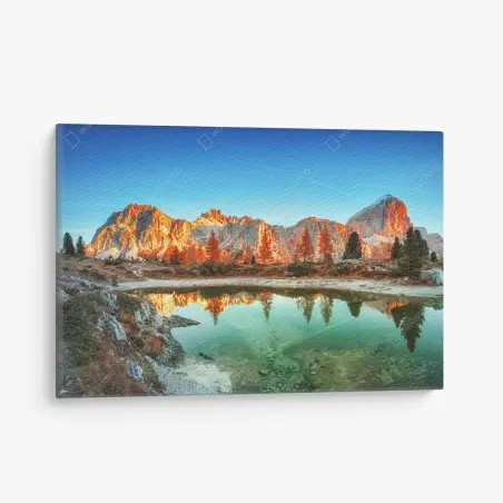 Tableau sur toile reflets dorés au lac alpin – Wallnifity®