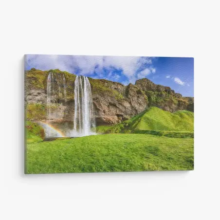 Tableau sur toile cascade Seljalandsfoss, paysage d'Islande verdoyant – Wallnifity®