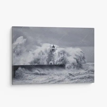 Tableau sur toile phare du Douro englouti par les vagues – Wallnifity®