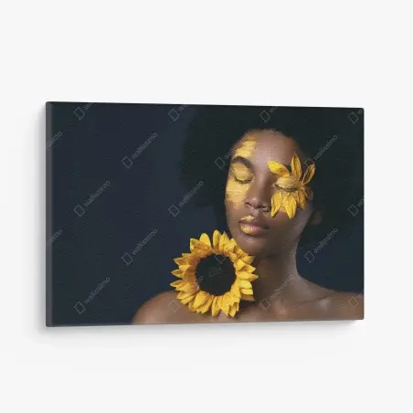 Tableau sur toile visage solaire: portrait floral d'une femme afro – Wallnifity®