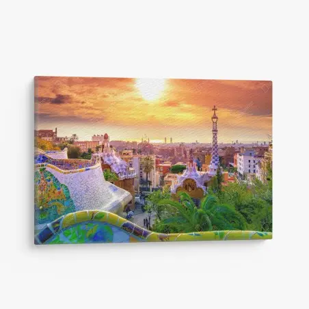 Tableau sur toile vue colorée du Parc Güell à Barcelone au coucher de soleil – Wallnifity®