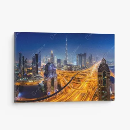 Tableau sur toile Dubaï vue aérienne nocturne aux autoroutes lumineuses – Wallnifity®