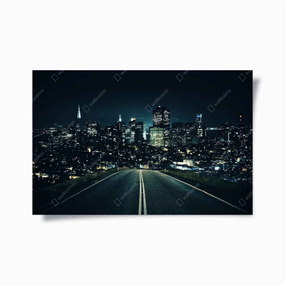 Poster route vers la ville illuminée – Wallnifity® Poster route vers la ville illuminée – Wallnifity®