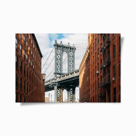 Poster vue urbaine de New York entre deux façades en brique – Wallnifity®