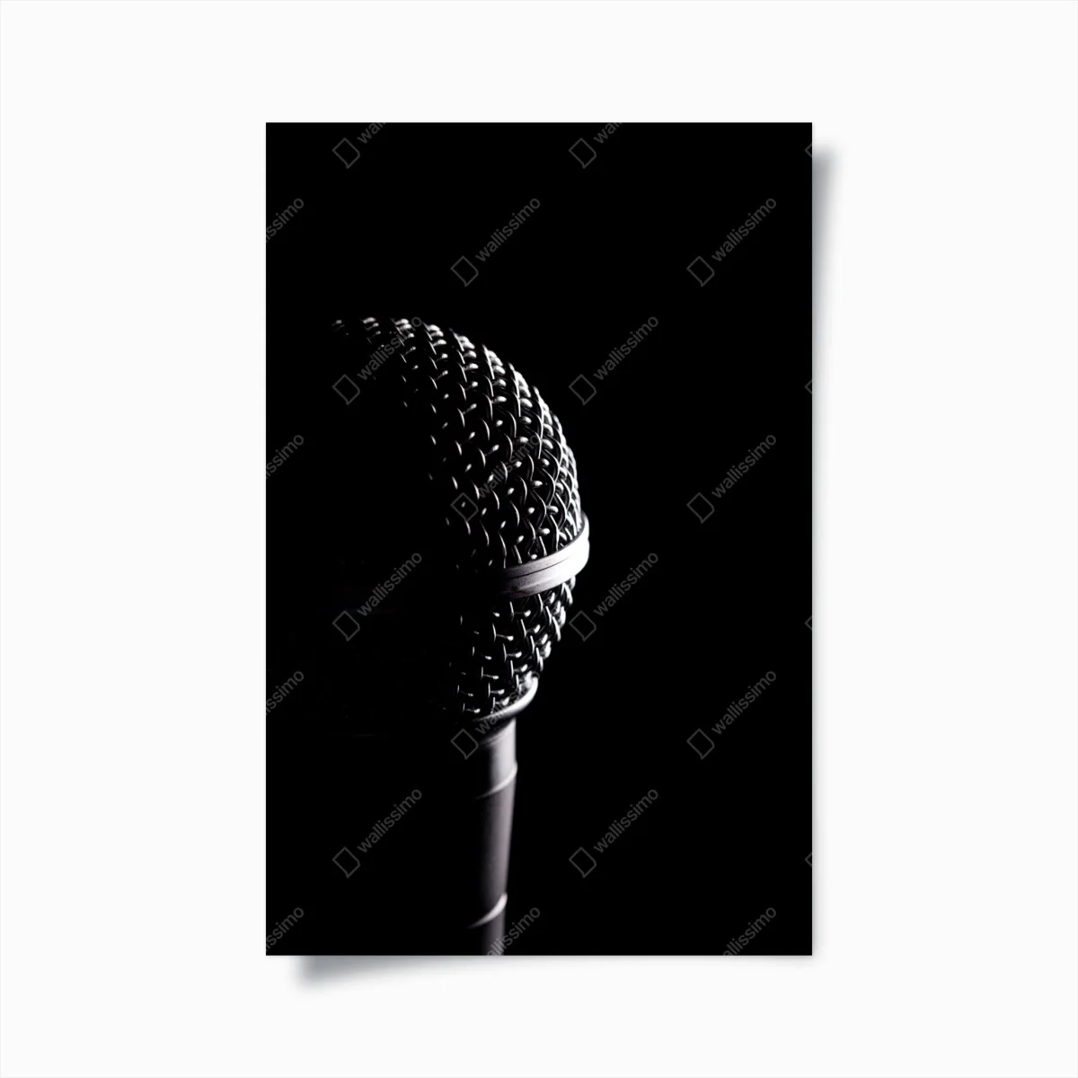 Poster microphone en gros plan sur fond noir – Wallnifity® Poster microphone en gros plan sur fond noir – Wallnifity®