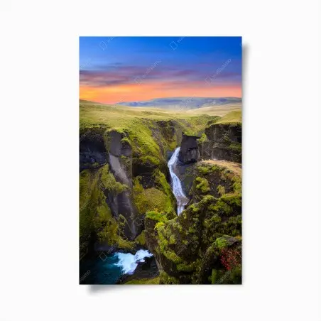 Poster paysage de Fjadrargljufur au coucher de soleil en Islande – Wallnifity®