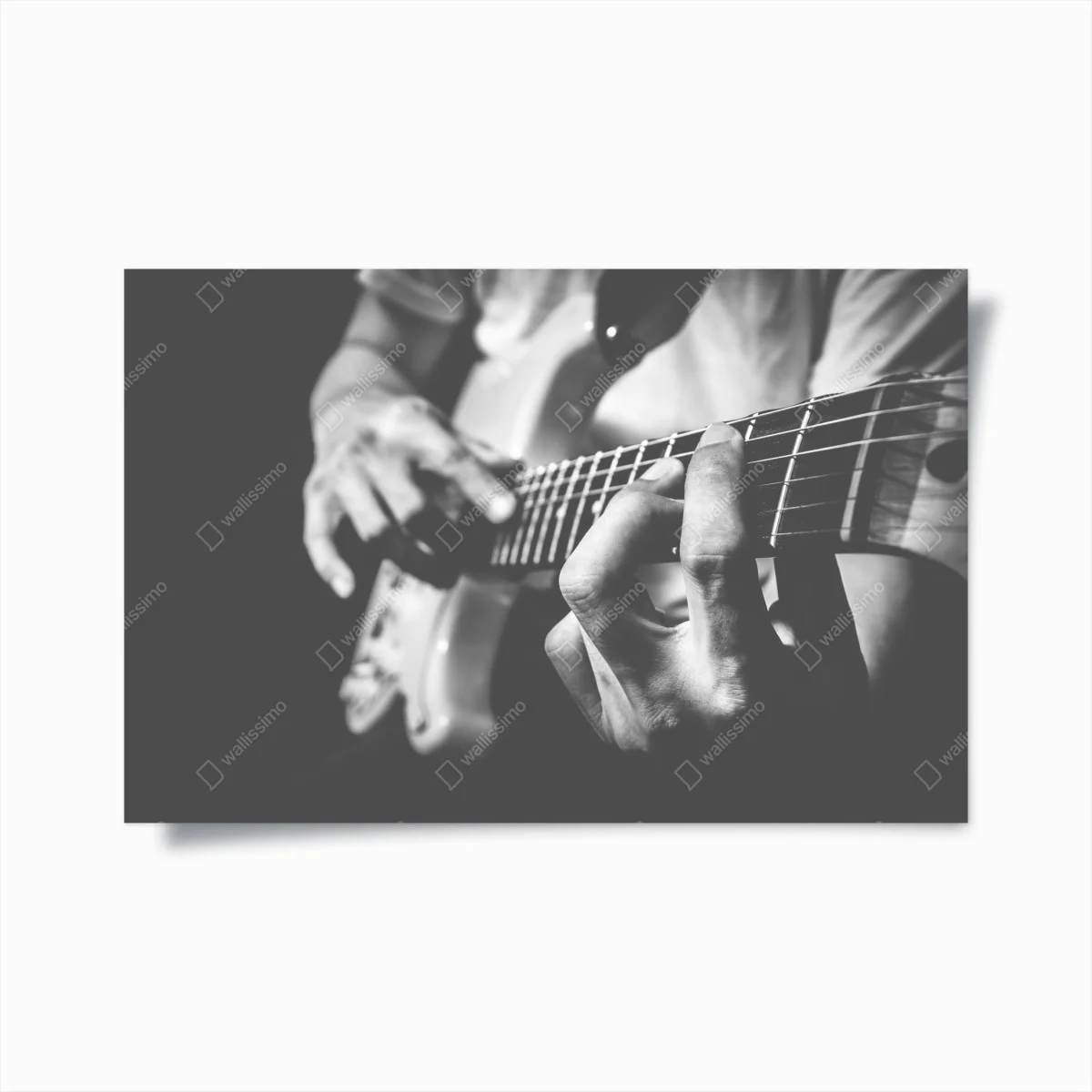 Poster mains de guitariste en gros plan noir et blanc – Wallnifity® Poster mains de guitariste en gros plan noir et blanc – Wallnifity®