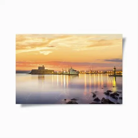 Poster crépuscule doré sur le port de Mandraki, Rhodes – Wallnifity®