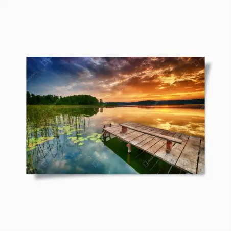 Poster aube dorée sur le lac paisible – Wallnifity®