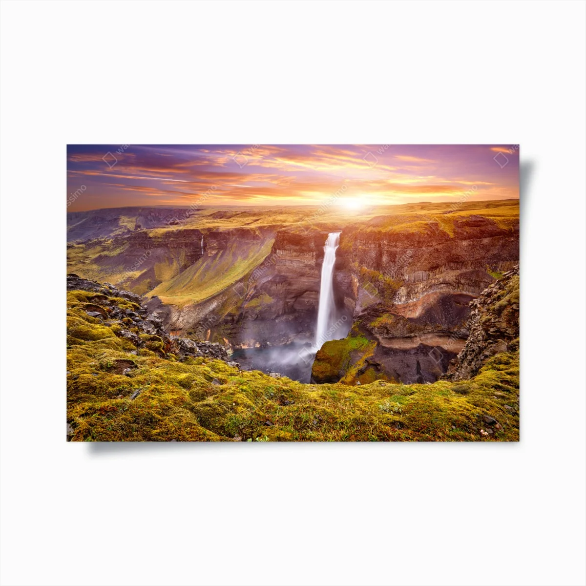 Poster cascade majestueuse de Haifoss en Islande au coucher de soleil – Wallnifity® Poster cascade majestueuse de Haifoss en Islande au coucher de soleil – Wallnifity®