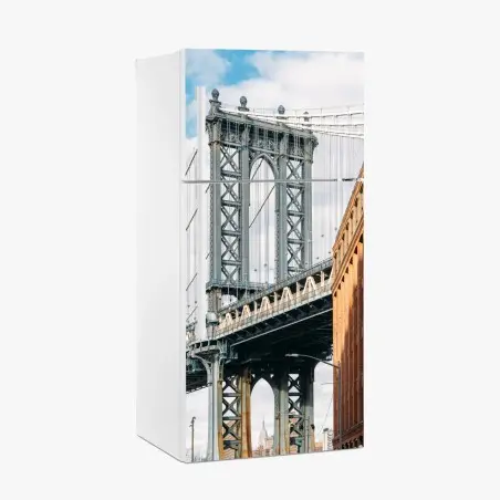 Sticker pour réfrigérateur vue urbaine de New York entre deux façades en brique – Wallnifity®