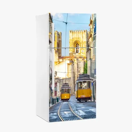 Sticker pour réfrigérateur escapade en tramway à Lisbonne – Wallnifity®