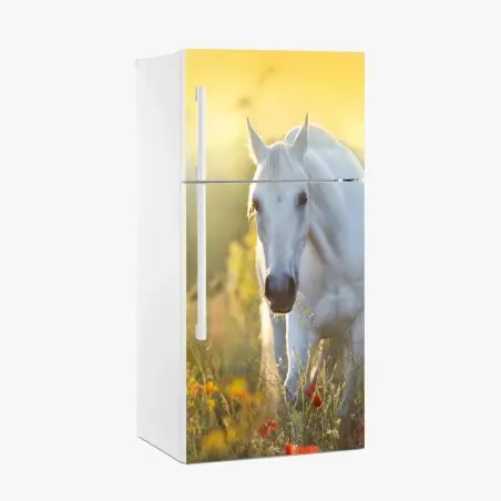 Sticker pour réfrigérateur cheval blanc dans un champ de coquelicots au lever du soleil – Wallnifity®