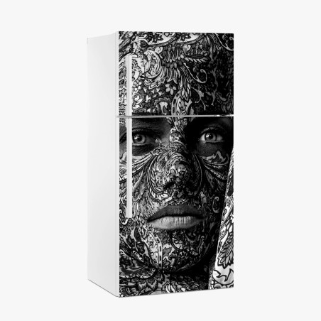 Sticker pour réfrigérateur portrait ornemental en noir et blanc – Wallnifity®