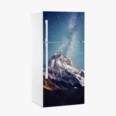 Sticker pour réfrigérateur nuit étoilée sur Ushba au cœur de Svaneti – Wallnifity®