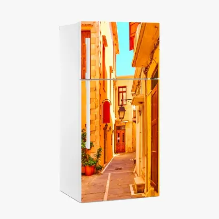 Sticker pour réfrigérateur ruelle ensoleillée à Rethymno, Crète – Wallnifity®