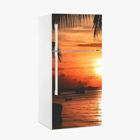 Sticker pour réfrigérateur coucher de soleil tropical aux silhouettes de bateaux – Wallnifity®