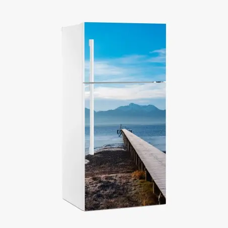 Sticker pour réfrigérateur jetée vers le lac et les montagnes – Wallnifity®