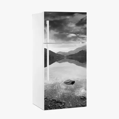 Sticker pour réfrigérateur reflets tranquilles au bord du lac – Wallnifity®