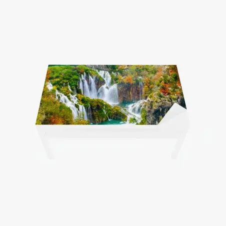 Sticker pour table et bureau paysage de cascades et lacs turquoise en automne – Wallnifity®