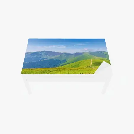 Sticker pour table et bureau panorama estival des collines de la Transcarpathie, Ukraine – Wallnifity®