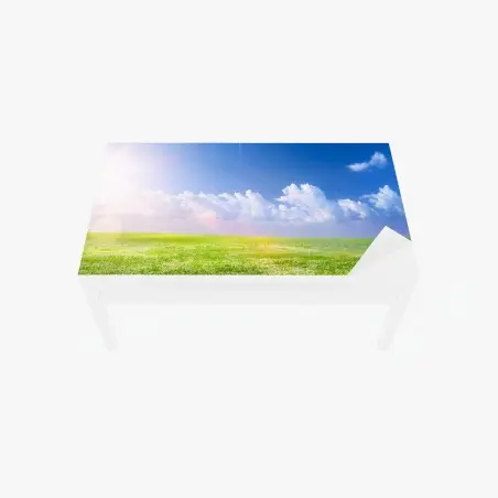 Sticker pour table et bureau horizon printanier sous ciel bleu – Wallnifity®