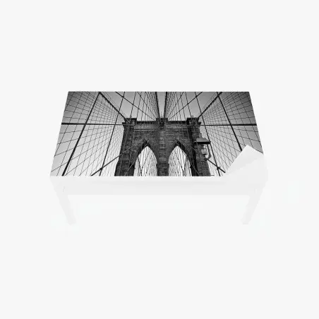 Sticker pour table et bureau perspective du pont de Brooklyn en noir et blanc – Wallnifity®