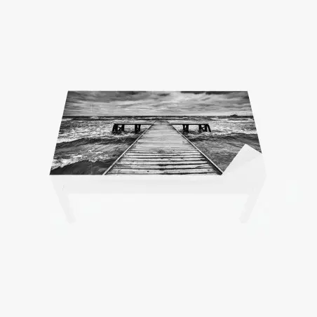 Sticker pour table et bureau jetée solitaire sous ciel orageux – Wallnifity®