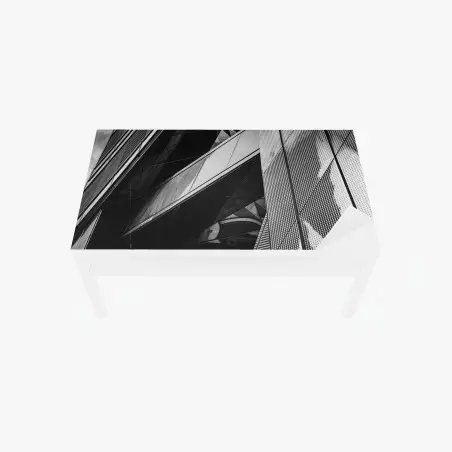 Sticker pour table et bureau perspective géométrique d'une façade urbaine – Wallnifity®