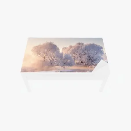 Sticker pour table et bureau aube rosée sur arbres givrés – Wallnifity®