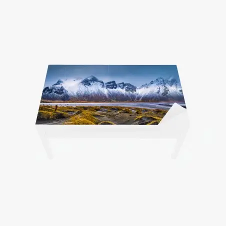 Sticker pour table et bureau paysage épique de Vestrahorn et Stokksnes – Wallnifity®