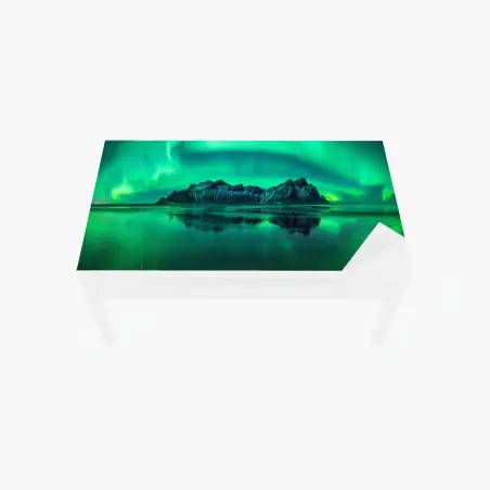 Sticker pour table et bureau aurores au-dessus de Vestrahorn sur la plage noire d'Islande – Wallnifity®