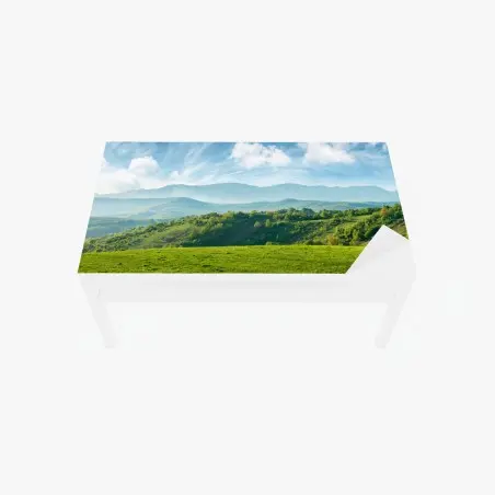 Sticker pour table et bureau panorama printanier des collines de Roumanie – Wallnifity®
