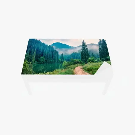 Sticker pour table et bureau brume matinale sur Lacu Roșu – Wallnifity®