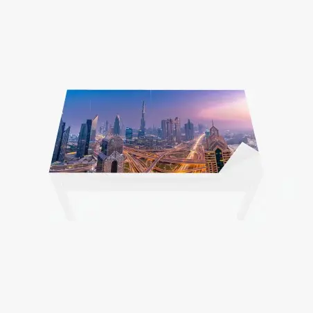 Sticker pour table et bureau panorama urbain de Dubaï au crépuscule – Wallnifity®