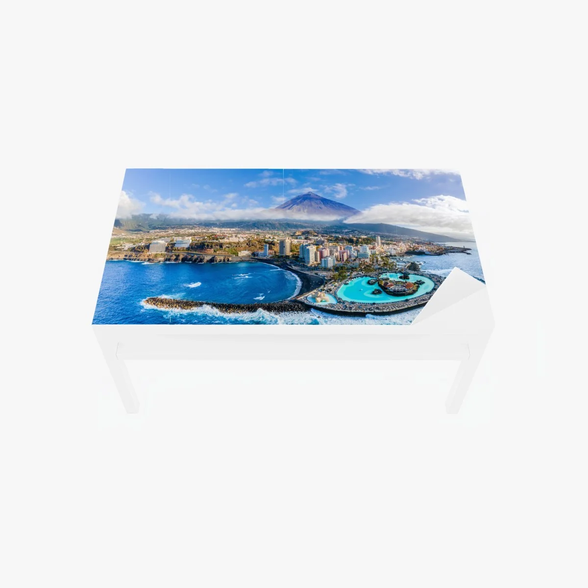 Sticker pour table et bureau panorama côtier au pied du volcan – Wallnifity® Sticker pour table et bureau panorama côtier au pied du volcan – Wallnifity®