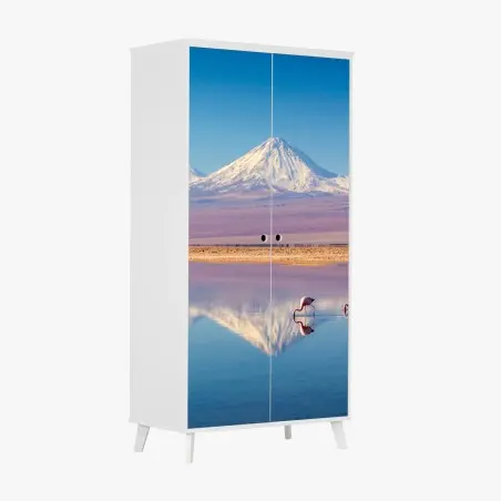 Sticker pour armoire reflet du volcan Licancabur sur la lagune Chaxa – Wallnifity®