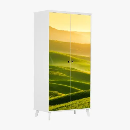 Sticker pour armoire collines verdoyantes de la Toscane au lever du soleil – Wallnifity®