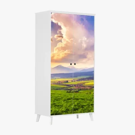 Sticker pour armoire paysage printanier des Tatras de Slovaquie – Wallnifity®
