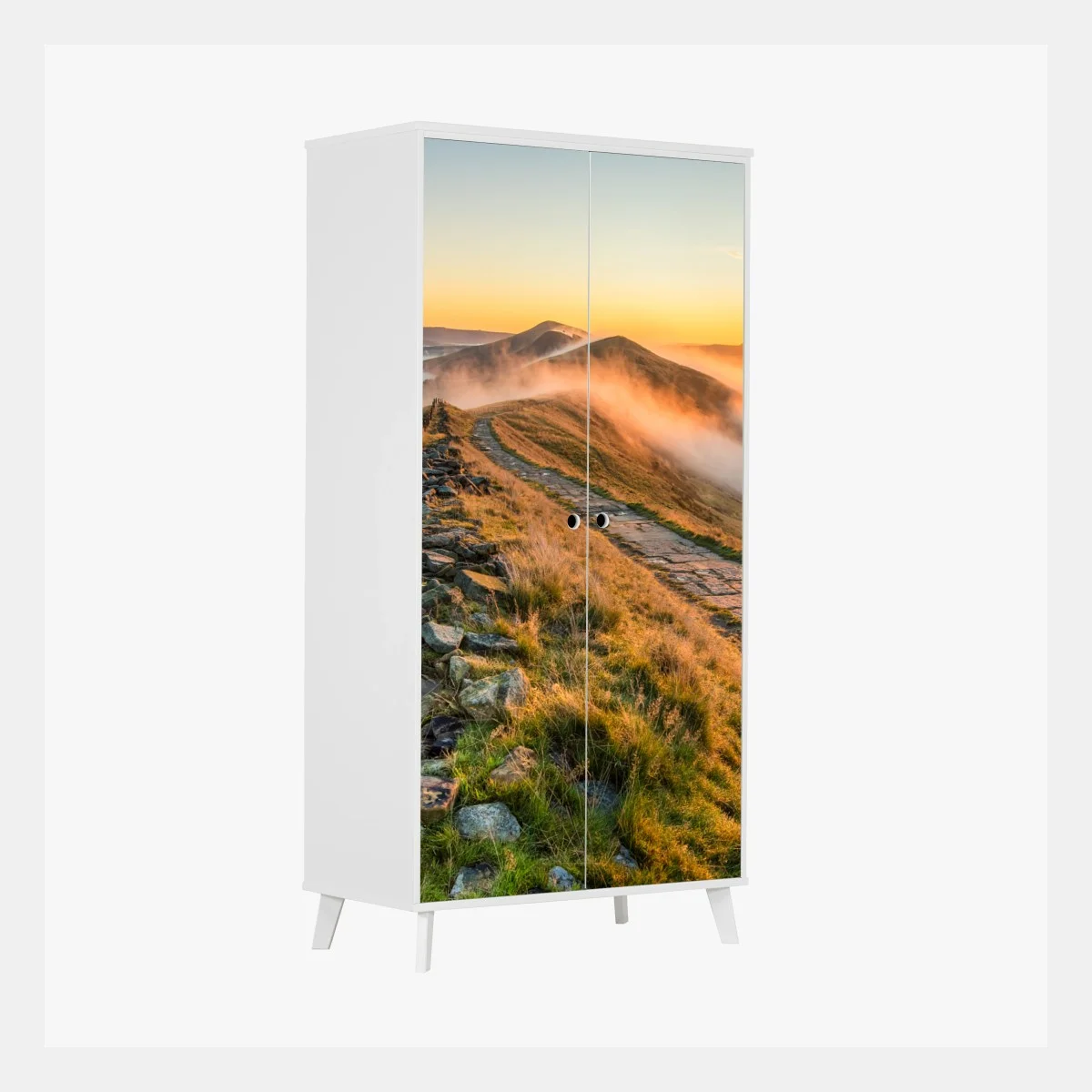 Sticker pour armoire crête brumeuse au lever du soleil – Wallnifity® Sticker pour armoire crête brumeuse au lever du soleil – Wallnifity®