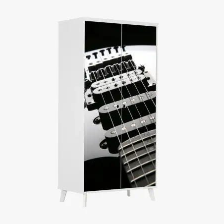 Sticker pour armoire gros plan contrasté d'une guitare électrique – Wallnifity®