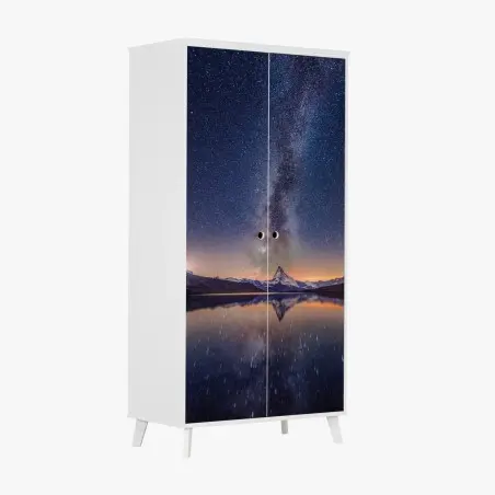 Sticker pour armoire voûte céleste au-dessus d'un lac miroir – Wallnifity®