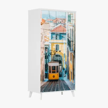 Sticker pour armoire vue colorée de l'Elevador da Bica, Lisbonne – Wallnifity®