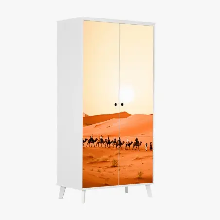 Sticker pour armoire caravane de chameaux au coucher de soleil dans le désert – Wallnifity®