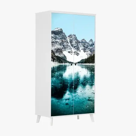 Sticker pour armoire paysage montagneux hivernal au lac turquoise – Wallnifity®