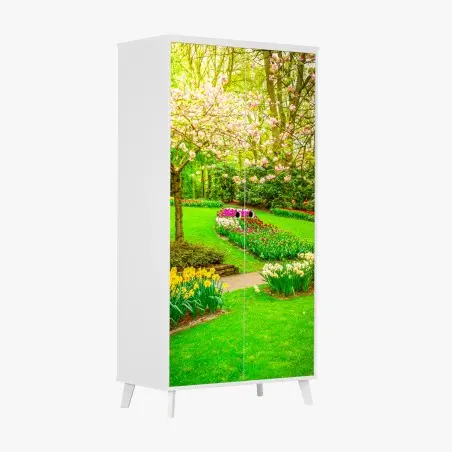 Sticker pour armoire jardin printanier aux tulipes et cerisiers en fleurs – Wallnifity®