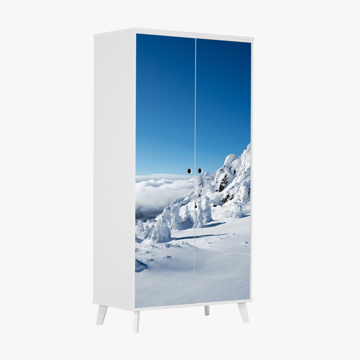 Sticker pour armoire panorama hivernal au sommet enneigé – Wallnifity®